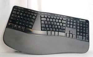 Microsoft Ergonomic Full size USB Wired Mechanical Keyboard Model 1878 - Tested - Picture 1 of 4