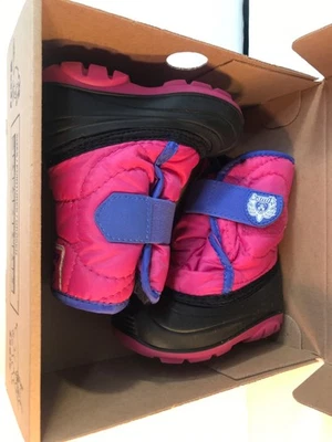Snowbug3 Botas Magenta Talla 6 Niño Pequeño por Kamik Zapatos con Caja Original, Sin usar, Gratis Foto 1 de 4