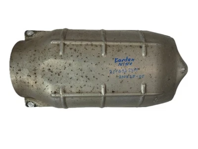 Mercedes W201 190E A2016822371 Exhaust Muffler Shield - Image 1 of 3