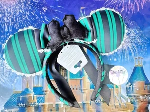 Diadema orejas verdes y negras de The Haunted Mansion Ghost Host 2025 de los parques de Disney - Imagen 1 de 2