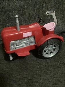 Barbie Sweet Orchard Farm Red TRACTOR - Picture 1 of 6