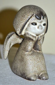 Howard Pierce Rare Toddler Girl ANGEL in Thought Daisy 4" Art Pottery Figurine - Picture 1 of 8