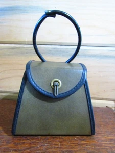 Vintage UNBRANDED Tiny AVOCADO GREEN Vinyl BOX Handbag/Purse - 1950's - Imagen 1 de 8