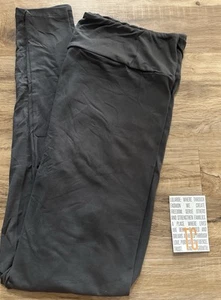 New Release LuLaRoe TC Tall & Curvy Leggings Beautiful Solid Dark Gray New - Picture 1 of 3