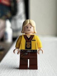 LEGO Star Wars Luke Skywalker Minifigure Celebration Yellow Jacket sw0257a - Picture 1 of 2