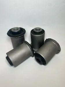 Buje de brazo de control inferior delantero para 2004-2015 Nissan Titan 2004-2006 QX56 2 lados - Imagen 1 de 2