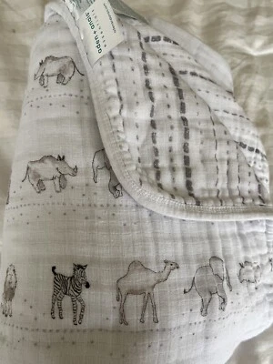4-слойное муслиновое одеяло мечты с африканскими животными Аден Анаис верблюд лев зебра - Изображение 1 из 4