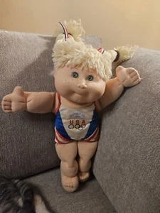 Vintage 1996 Olympic Kids Cabbage Patch Kids Blonde Doll Team USA - Picture 1 of 7