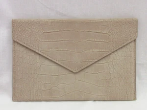 GiGi New York NEW Suede Leather Large 8x6 Envelope Croc Embossed Sand - Picture 1 of 4