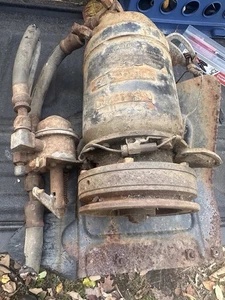 1958 Cadillac Fleetwood A/C COMPRESSOR - Picture 1 of 2