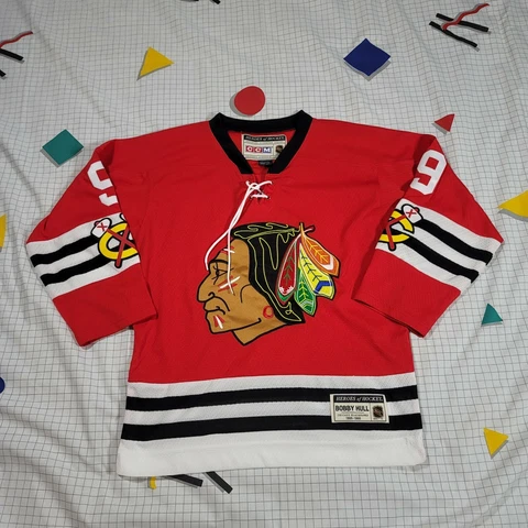 CCM Chicago Blackhawks Heroes of Hockey Bobby Hull Jersey Youth Small/Medium Cover
