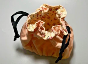 Gucci Beauty Pouch Travel Bag Cosmetic Pink Case Purse Organizer Soft Shell NEW! - Picture 1 of 7