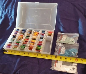 Vintage Embroidery Floss Plastic Case Plano Molding Co Colored Floss Sew Crafts - Picture 1 of 6