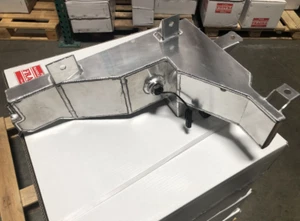 NEW All Aluminum Coolant Reservoir FOR 2008-2017 Freightliner Cascadia Columbia - Picture 1 of 11