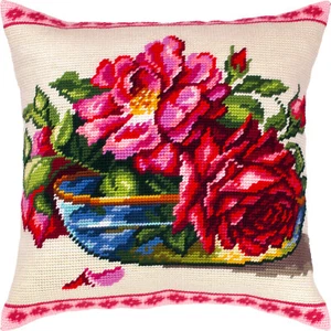 DIY Needlepoint/Tapestry Pillow Kit "Magic roses" 16x16 in / 40x40 cm - Picture 1 of 3