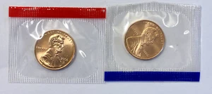 2006 P & D Lincoln Cents Satin Finish in Mint Set Cellophane 2 Bu Gem Coins - Picture 1 of 2