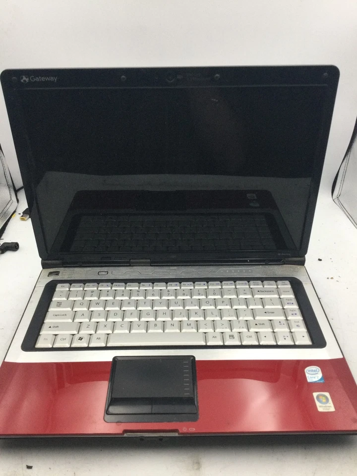 GATEWAY M-6750 - FOR PARTS - INTEL CORE 2 DUO - NO RAM - NO POWER -READ DESC-BB - Image 1 of 4