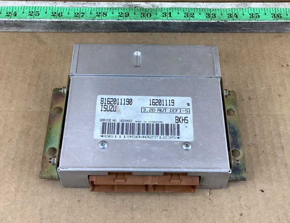 Módulo de control del motor Isuzu Trooper 1994-1996 ECM ECU 8162011190, 16201119 Foto 1 de 4