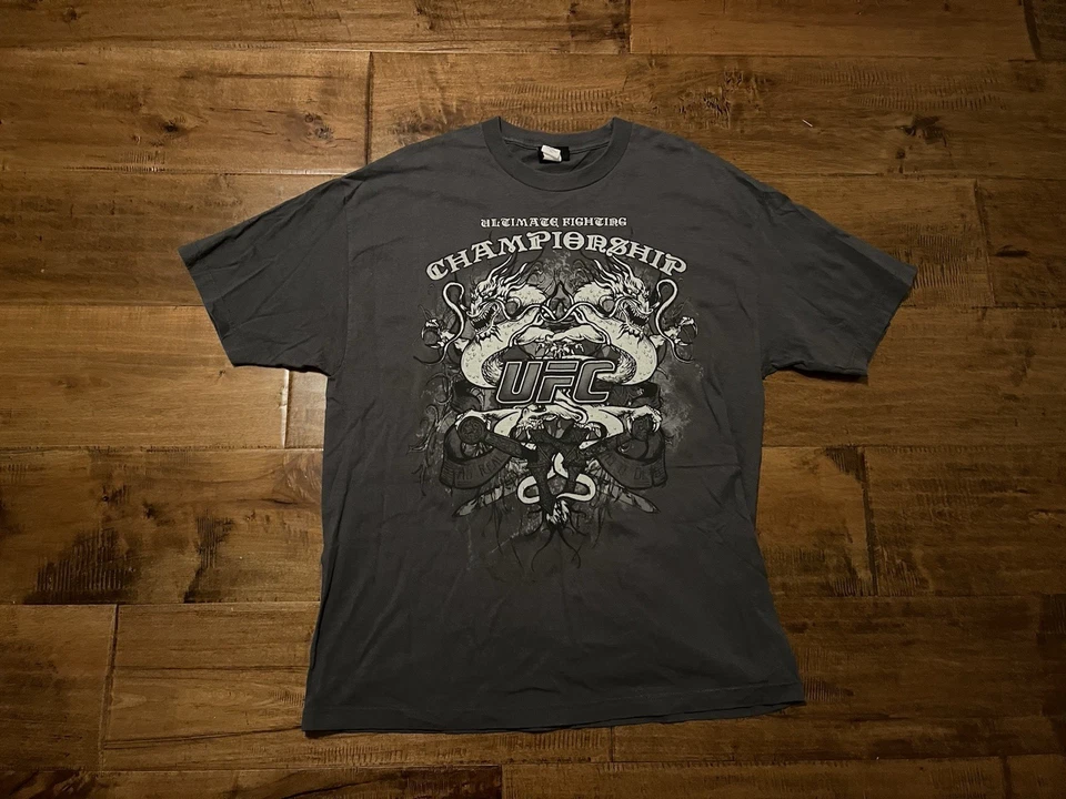 Camiseta De Colección Y2K UFC Ultimate Fighting Championship MMA Dragon Gris - Para Hombre XL Foto 1 de 4