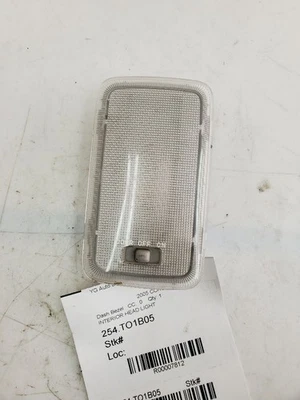 03-05 OEM COROLLA REAR DOME LIGHT - image 1 of 3