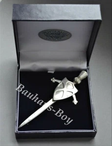 Pewtermill KILT PIN PEWTER SALTIRE SHIELD THISTLE CLAYMORE MADE IN SCOTLAND MENS - Picture 1 of 7