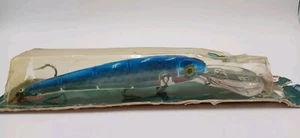 NOS Manns Fishing Lure SDRB677-2M Heavy Duty Stretch 25+ Blue Back Mylar USA - Picture 1 of 8