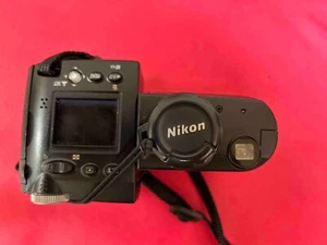 Nikon COOLPIX 4500 4.0MP Digital Camera - Black - Picture 1 of 6