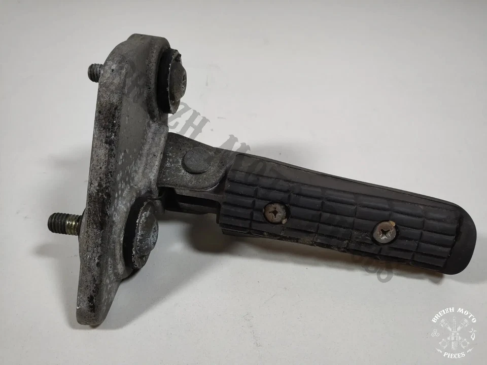 Platine droite Yamaha 850 TDM 3VD 1991-1995 - Photo 1/3