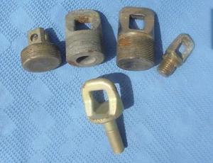 Lot of Various Aircraft Suspension Lug (Memorabilia items) - Picture 1 of 12