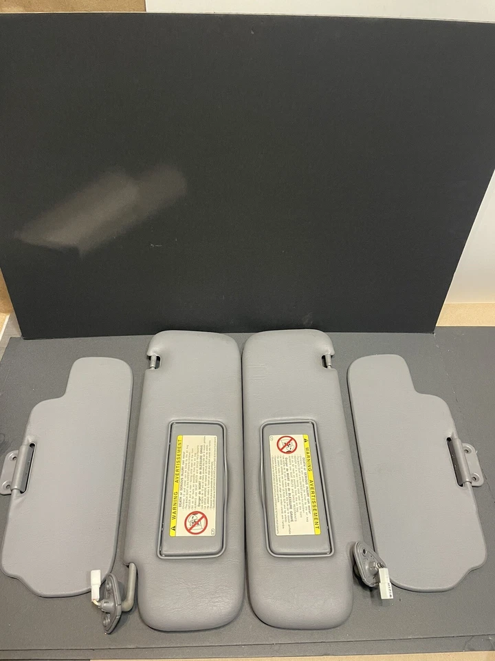 丰田陆地巡洋舰遮阳板套装灰色皮革双折叠梳妆镜 1998-02 — 第 1/4 张图片