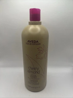 Champú Aveda Cherry Almond - 33,8 oz Foto 1 de 2