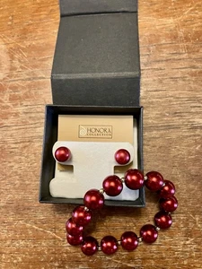 Honora Crimson cult. pearl earrings w/Happy Backs 9mm + matching stretch bracele - Picture 1 of 6