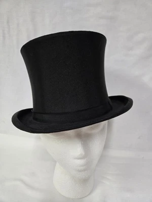 Antiguo sombrero plegable de seda negra de finales de 1800 Young Bros juegos con disfraces Foto 1 de 4