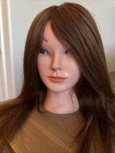 Cosmetology weiblicher Schaufensterpuppe Kopf mit echten langen Haaren, braune Haare - Bild 1 von 10
