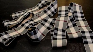 BN Auténtico Hermoso Diseñador BURBERRY Nova Cinta a Cuadros 105" L x 1-1/2" W - Imagen 1 de 1