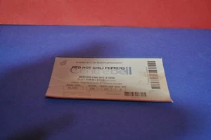 Red hot chilli peppers concert ticket Wednesday may 2 2010 bell center in montre - Bild 1 von 6
