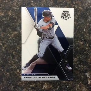Mosaico #118 2021 Giancarlo Stanton Yankees de Nueva York - Imagen 1 de 2
