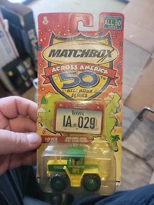 2001 Matchbox Across America Iowa Mercedes-Benz Trac 1600 Turbo "Best Farms" - Image 1 of 3