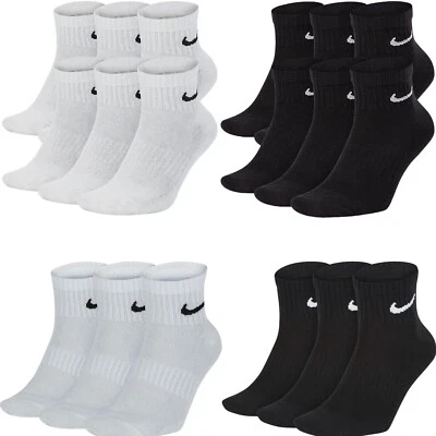 Calcetines tobilleros de entrenamiento acolchados para todos los días unisex Nike Dri-Fit 3/6 pares Foto 1 de 4