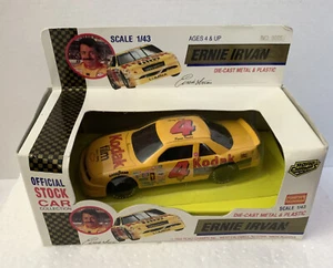 1992 Vintage Road Champs OFFICAL STOCK CAR ERNIE IRVAN #4 KODAK 1/43 Die Cast - Picture 1 of 3