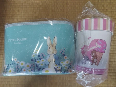 PETER RABBIT & Tome and Jerry Bag vanity pouch set automatic Japan  New Cover