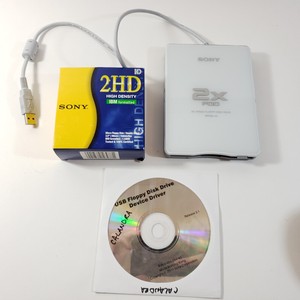 Sony USB Floppy Disk Drive 2X Speed FDD White Compact (MPF88E)