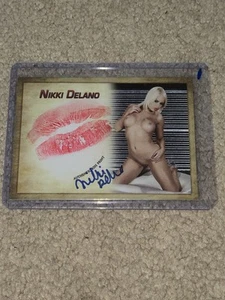 Nikki Delano Collectors Expo Autograph Signed Kiss Card Model #1 - Imagen 1 de 2