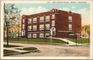 Postal de Merrill, Wisconsin "NUEVA ESCUELA LINCOLN" Street View / Curteich década de 1930 - Imagen 1 de 2