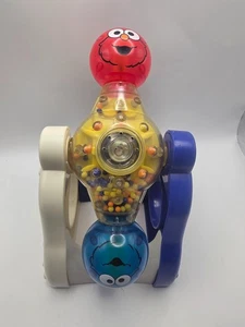 Giocattolo MATTEL SESAME STREET 2004 Baby Discovery Spinning Elmo Cookie Monster Spin - Foto 1 di 11