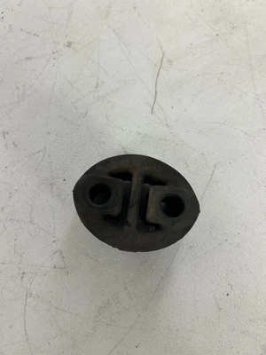 TOYOTA / LEXUS SILENCIADOR DE ESCAPE TUBO AISLADOR SUSPENSIÓN OEM Foto 1 de 4