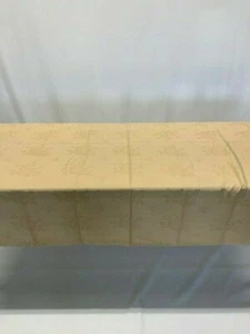 Beige Damask Rose Tablecloth 179 cm x 138 cm - Picture 1 of 5