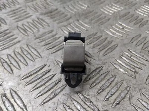 JAGUAR XF LUXURY V6 MK1 SALOON 4DR 2009-2011 WINDOW SWITCH (O/S REAR DRIVER) - Picture 1 of 3