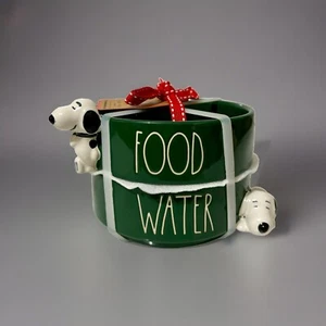 Rae Dunn Peanuts 3-D Snoopy Hundenäpfe Futter- & Wassergeschirr Dunkelgrün Set Neu - Bild 1 von 8