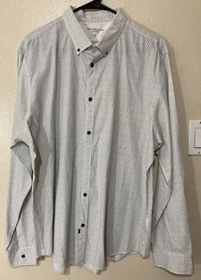 Calvin Klein Dress Shirt Xl white with blue print Button Down Collar - Image 1 of 4